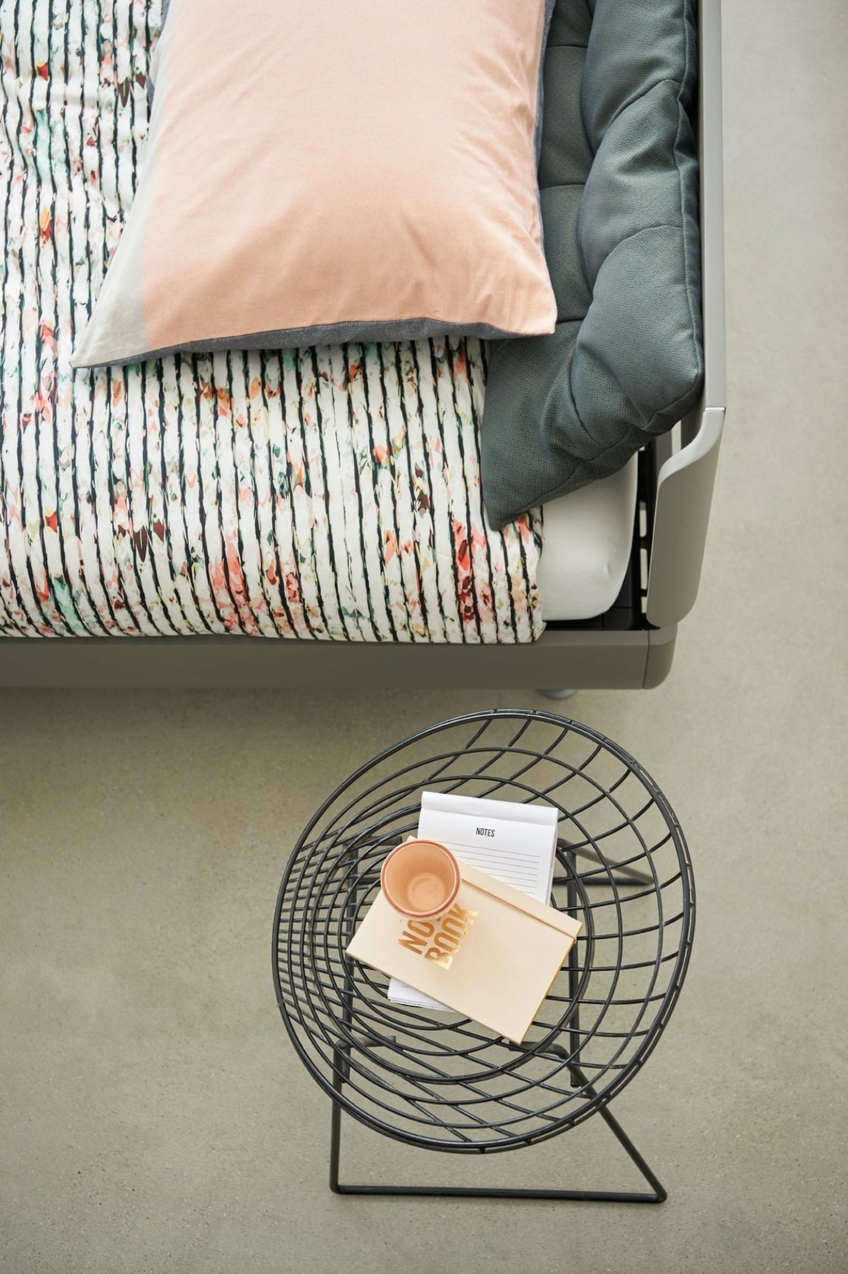 Auping_match_bed_kleur_warm_grey1